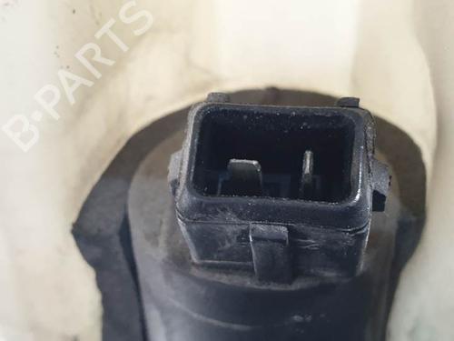 Windscreen washer tank FORD FOCUS I (DAW, DBW) 1.6 16V | BP7406146C113 