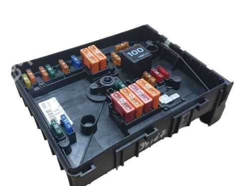 Used Fuse box Fuse box 37286993 37286993