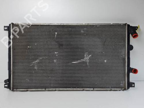 Radiateur à eau RENAULT MASTER II Bus (JD) 2.5 dCi (JD01, JD02, JD11, JD12, JD1W) (120 hp) 29172573