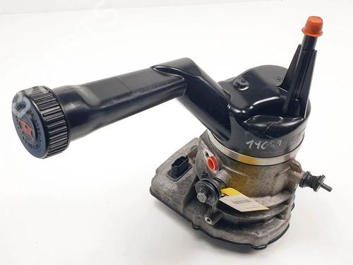 Used Steering pump Steering pump CITROËN C4 Grand Picasso I (UA_) 2.0 HDi 138 (136 hp) 17752198 17752198