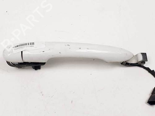 Used Front right exterior door handle Front right exterior door handle 17807387 17807387
