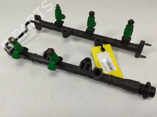 Used Injection rail Injection rail HYUNDAI TUCSON (JM) 2.7 All-wheel Drive (175 hp) 9956775 9956775
