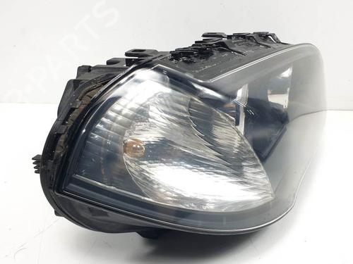 Right headlight BMW X3 (E83) 2.0 d | BP27667957C29 