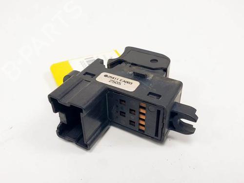 Right rear window switch NISSAN NAVARA NP300 (D40) 2.5 dCi 4WD (D40TT, D40T, D40M, D40BB) | BP16180003I28 