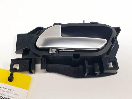 Used Front left interior door handle Front left interior door handle CITROËN C4 Grand Picasso II (DA_, DE_) 1.2 THP 130 (130 hp) 18551200 18551200