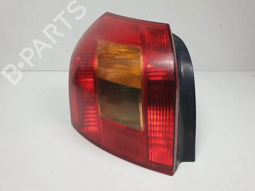 Used Left taillight Left taillight TOYOTA COROLLA (_E12_) 1.4 VVT-i (ZZE120_, ZZE120R) (97 hp) 12371226 12371226
