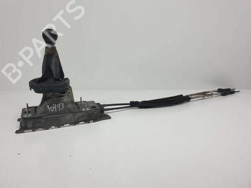 Used Gear lever VW TOURAN (1T1, 1T2) 2.0 FSI (150 hp) 10745423