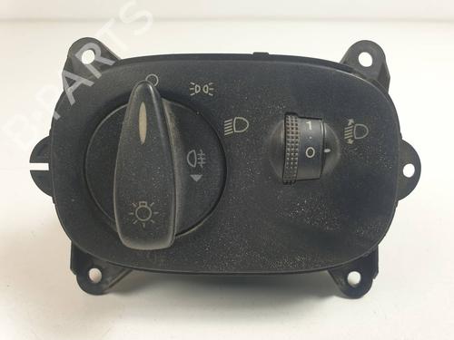 Used Headlight switch Headlight switch FORD TRANSIT Van (FA_ _) 2.4 DI RWD (FAA_, FAB_, FAC_, FAD_) (120 hp) 30769339 30769339