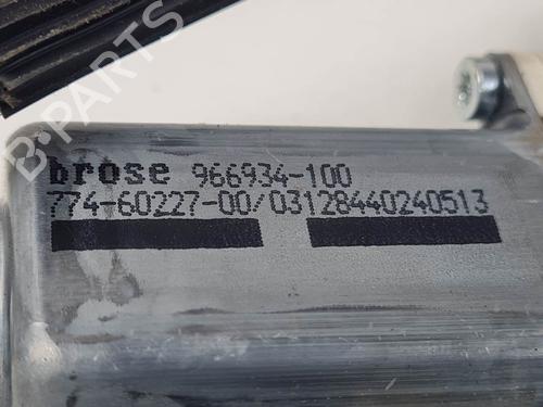 Front right window mechanism AUDI Q5 (8RB) 2.0 TDI quattro | BP29265702C23 - Image 3