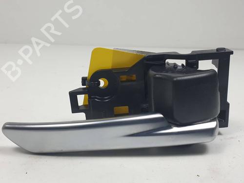 front-right-interior-door-handle-toyota-rav-4-v-_a5_-_h5_-2018-34517432 main image