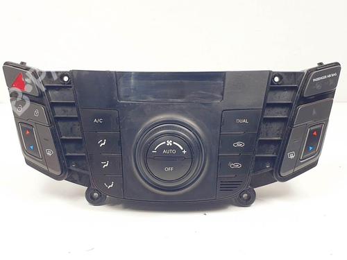 Used Climate control HYUNDAI i40 I (VF) 1.7 CRDi (116 hp) 25116600