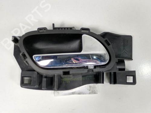 Used Front right interior door handle Front right interior door handle CITROËN BERLINGO Box Body/MPV (B9) 1.6 HDi 90 4x4 (90 hp) 7298023 7298023