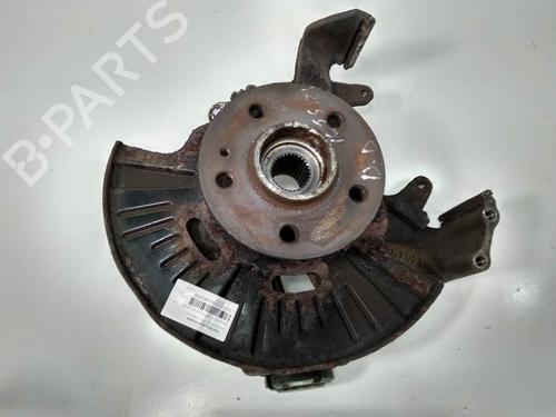 Used Right front steering knuckle Right front steering knuckle MERCEDES-BENZ M-CLASS (W163) ML 320 (163.154) (218 hp) 8596122 8596122