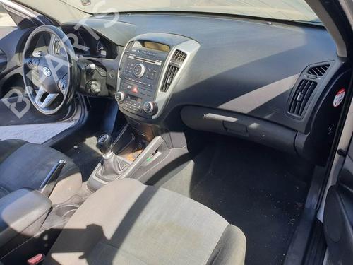 Right front window switch KIA CEE'D SW (ED) 1.6 CRDi 90 | BP21082978I26 - Image 4