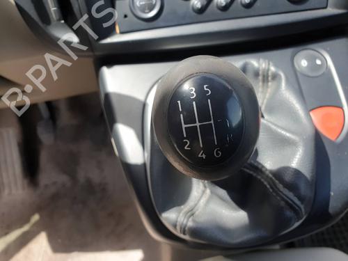 Fuse box RENAULT SCÉNIC II (JM0/1_) 1.9 dCi (JM0G, JM12, JM1G, JM2C) | BP37420683E1 - Image 18