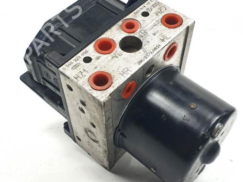 Used ABS pump SEAT IBIZA III (6L1) 1.2 12V (70 hp) 29199058