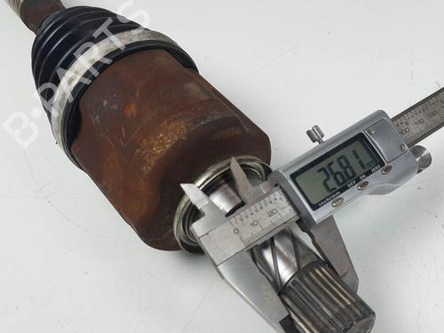 Left front driveshaft RENAULT MEGANE III Hatchback (BZ0/1_, B3_) 1.5 dCi (BZ09, BZ0D, BZ1W, BZ29, BZ14) | BP28574270M38 - Image 3