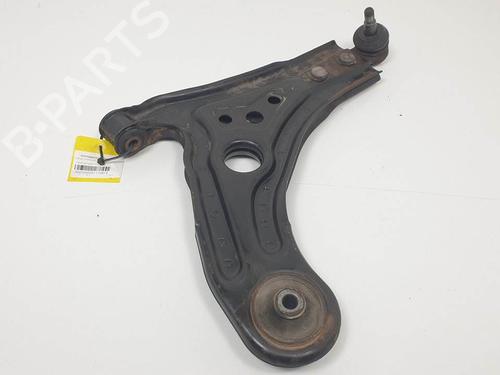 Used Right front suspension arm Right front suspension arm CHEVROLET AVEO / KALOS Hatchback (T250, T255) 1.2 (84 hp) 16541115 16541115