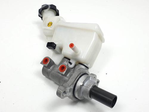 Used Brake master cylinder Brake master cylinder HYUNDAI i40 I (VF) 1.6 CRDi (116 hp) 28066126 28066126