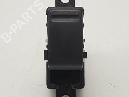 right-front-window-switch-nissan-pick-up-d22-1997-25144555 main image