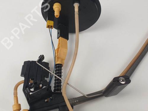 Used Fuel pump Fuel pump JAGUAR S-TYPE II (X200) 2.7 D (207 hp) 25138935 25138935