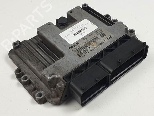 Used Engine control unit (ECU) Engine control unit (ECU) ALFA ROMEO 159 (939_) 1.9 JTDM 16V (939AXC1B, 939AXC12) (150 hp) 28068975 28068975