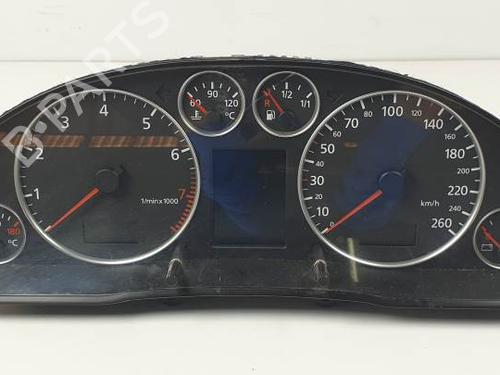Used Instrument cluster AUDI A6 C5 (4B2) 3.0 (220 hp) 24915757