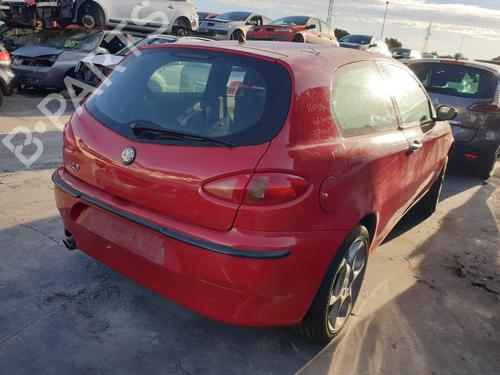 Left front indicator ALFA ROMEO 147 (937_) 1.6 16V T.SPARK ECO (937.AXA1A, 937.BXA1A) | BP24990074C32 - Image 14