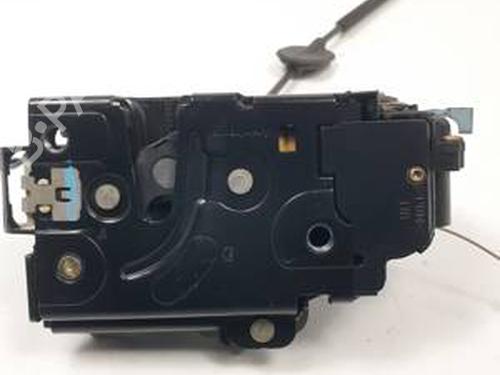 Used Front right lock VW GOLF PLUS V (5M1, 521) 1.9 TDI (105 hp) 31240790