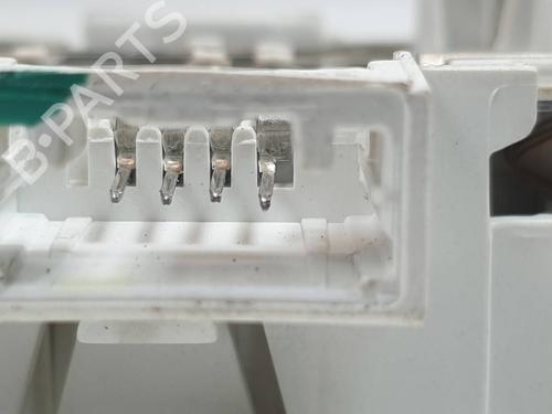 Interior roof light RENAULT CAPTUR I (J5_, H5_) 1.5 dCi 90 (J5N4, J5M5, J5MW, J5M6, J5AL, J5AJ) | BP30763004I8 - Image 3