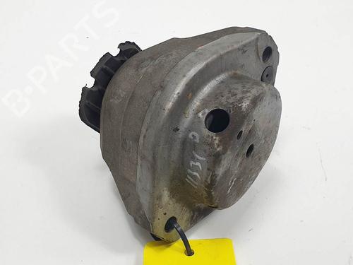 Used Engine mount Engine mount BMW 6 Convertible (E64) 650 i (367 hp) 12456804 12456804