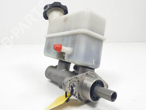 Used Brake master cylinder Brake master cylinder KIA SPORTAGE II (JE_, KM_) 2.0 i 16V (141 hp) 20715462 20715462