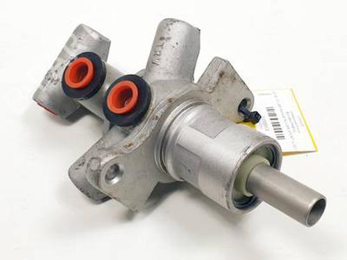Used Brake master cylinder LAND ROVER RANGE ROVER SPORT I (L320) 2.7 D 4x4 (190 hp) 31272260