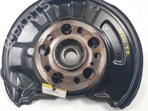 Used Right rear steering knuckle MERCEDES-BENZ C-CLASS (W204) C 200 CDI (204.001) (136 hp) 31033650