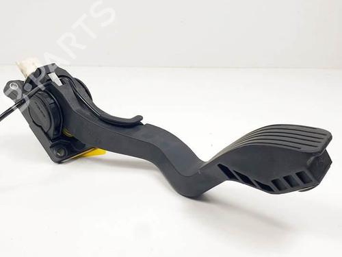 Used Pedal Pedal CITROËN C4 Coupe (LA_) 1.6 HDi (109 hp) 19446692 19446692