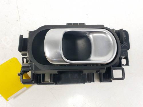 Used Front right interior door handle Front right interior door handle CITROËN C3 III (SX) 1.2 VTi 82 (82 hp) 15085859 15085859