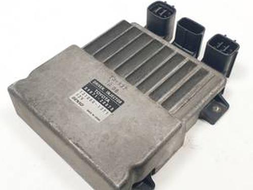 Elektronisk modul LEXUS IS II (_E2_) 220d (ALE20) (177 hp) 30998624