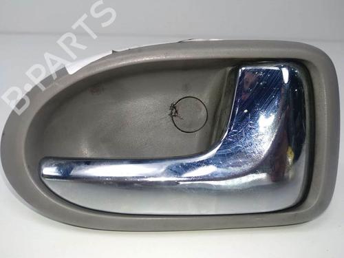 Used Front right interior door handle Front right interior door handle MAZDA PREMACY (CP) 1.9 (CP8W) (100 hp) 8313880 8313880