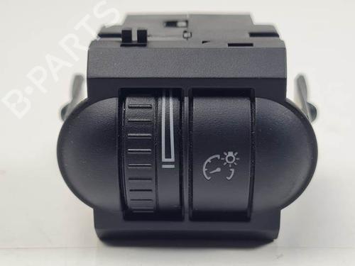 Used Headlight switch VW GOLF V (1K1) 2.5 (170 hp) 28388599