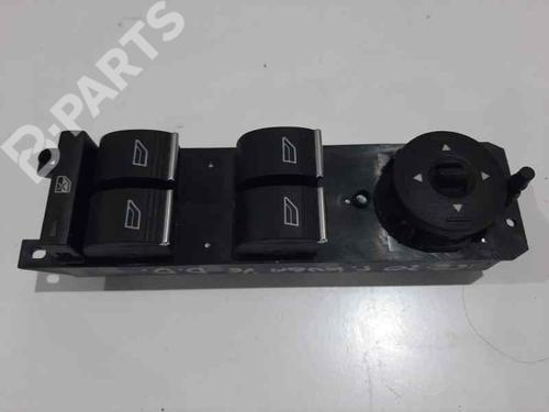 Used Left front window switch FORD KUGA II (DM2) 2.0 TDCi (150 hp) 6944057