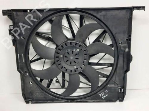 Used Radiator fan BMW 5 Touring (F11) 520 d (184 hp) 7541689