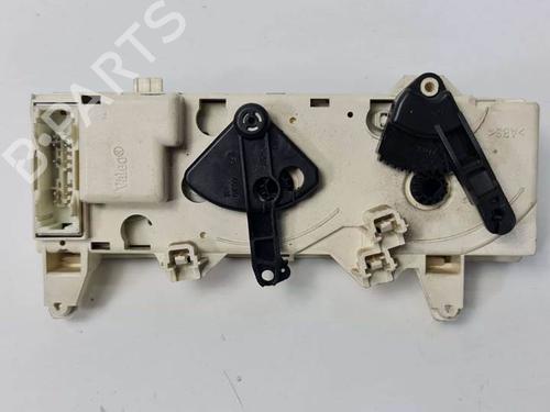 Climate control RENAULT MEGANE I Classic (LA0/1_) 2.0 i (LA07, LA0G) | BP6858531I5 