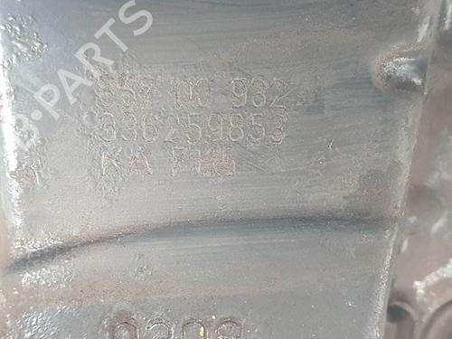 Left front steering knuckle FIAT GRANDE PUNTO (199_)  | BP16879811M25 