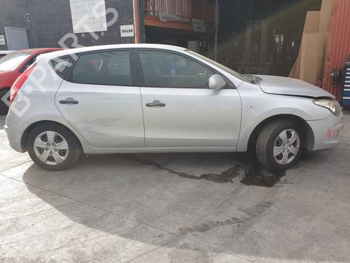 Brugte HYUNDAI i30 (FD) 1.6 CRDi 4758176