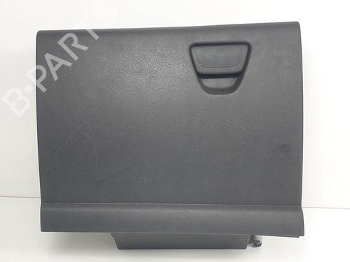 Used Glove box Glove box FORD KUGA II (DM2) 2.0 TDCi 4x4 (140 hp) 12377779 12377779