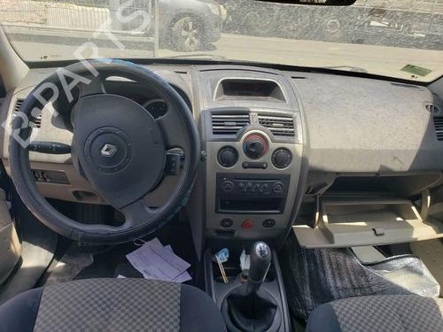 Fuse box RENAULT MEGANE II Saloon (LM0/1_) 1.5 dCi (LM02, LM13, LM2A) | BP29271983E1 - Image 13