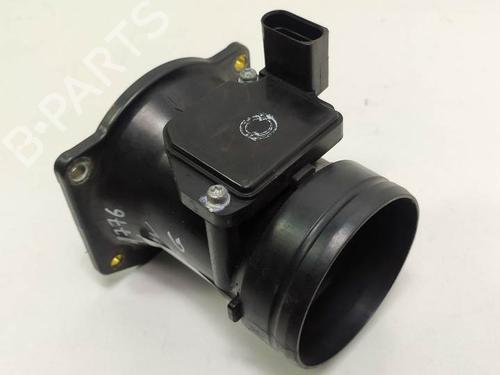 Used Mass air flow sensor VW NEW BEETLE Convertible (1Y7) 1.6 (102 hp) 10002146