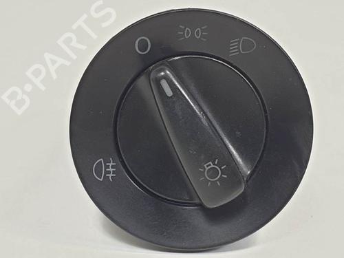 Used Headlight switch Headlight switch VW PASSAT B5 (3B2) 1.9 TDI (110 hp) 6856982 6856982