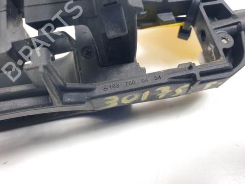 Rear right exterior door handle MERCEDES-BENZ M-CLASS (W163) ML 270 CDI (163.113) | BP25000112C130 