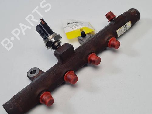 Used Injection rail Injection rail 38083533 38083533